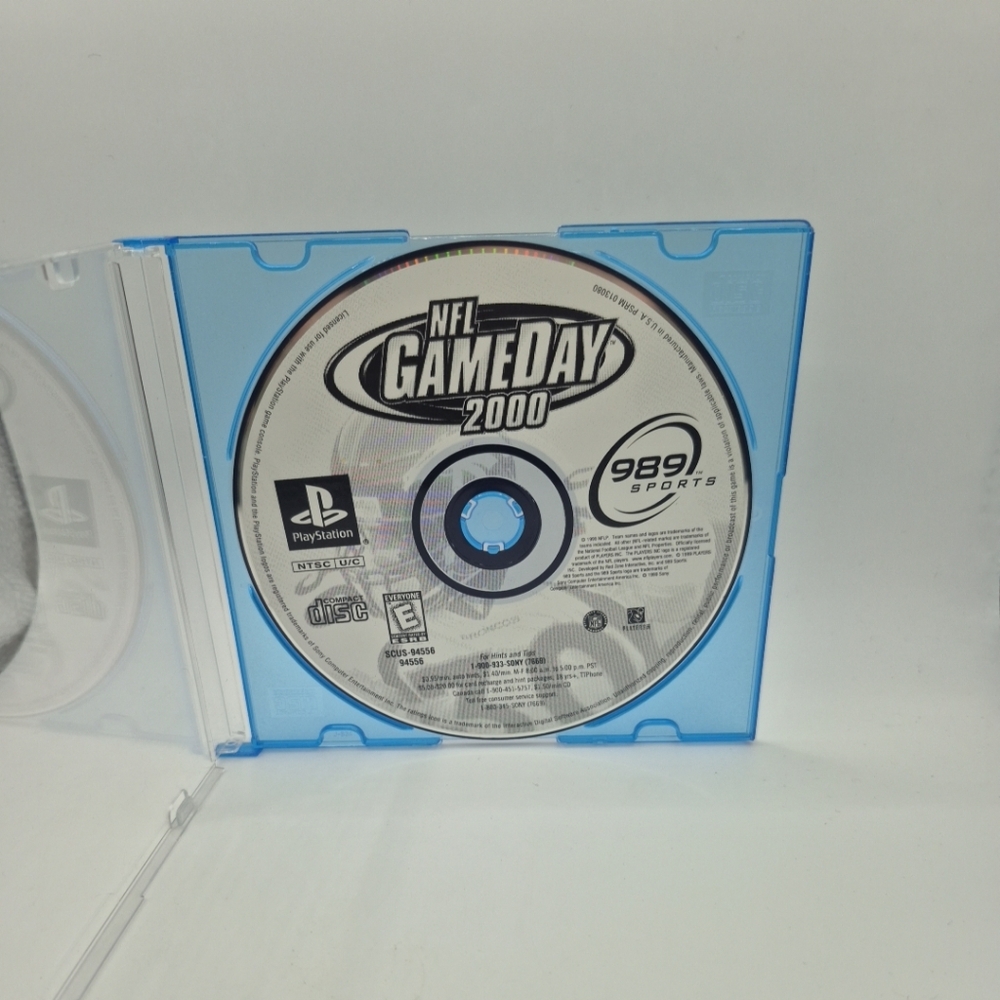 NFL GameDay 2000 PS1 (Sony PlayStation 1, 989 Sports, 1999) Disc Only - TESTED